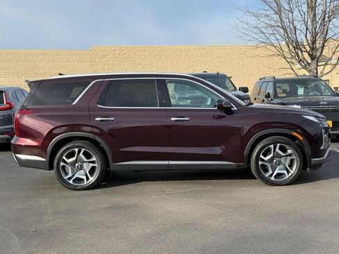Certified 2024 Hyundai Palisade Limited AWD/4WD image 2