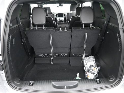 New 2026 Chrysler Voyager LX image 17