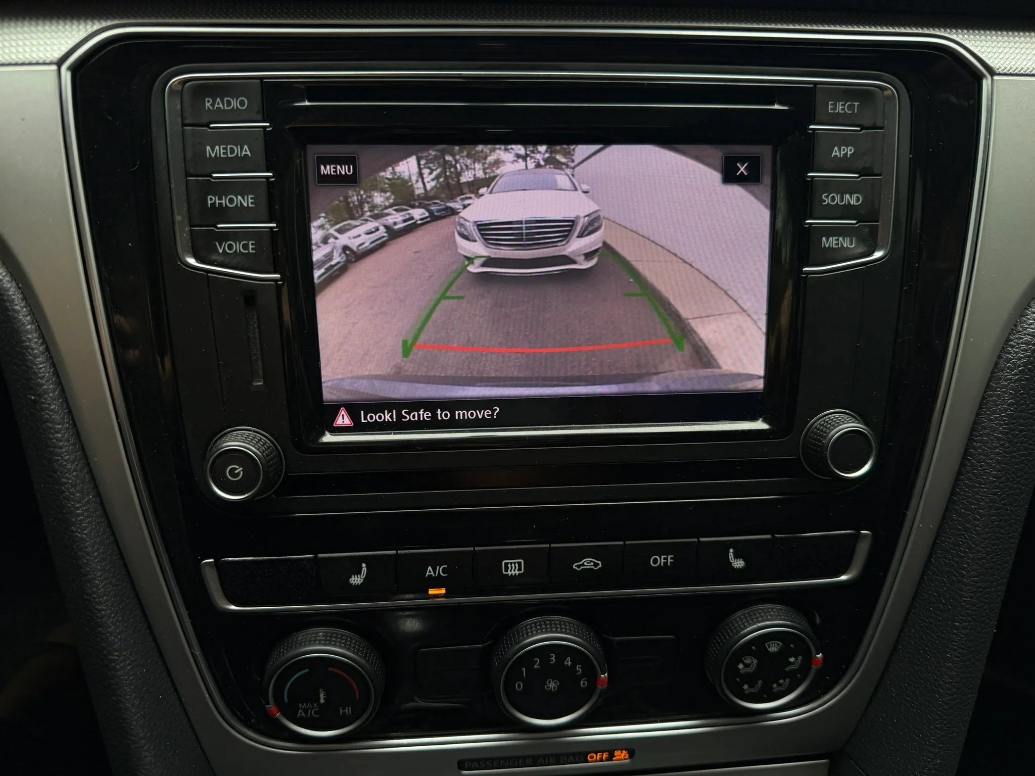 Used 2019 Volkswagen Passat 2.0T Wolfsburg FWD image 28