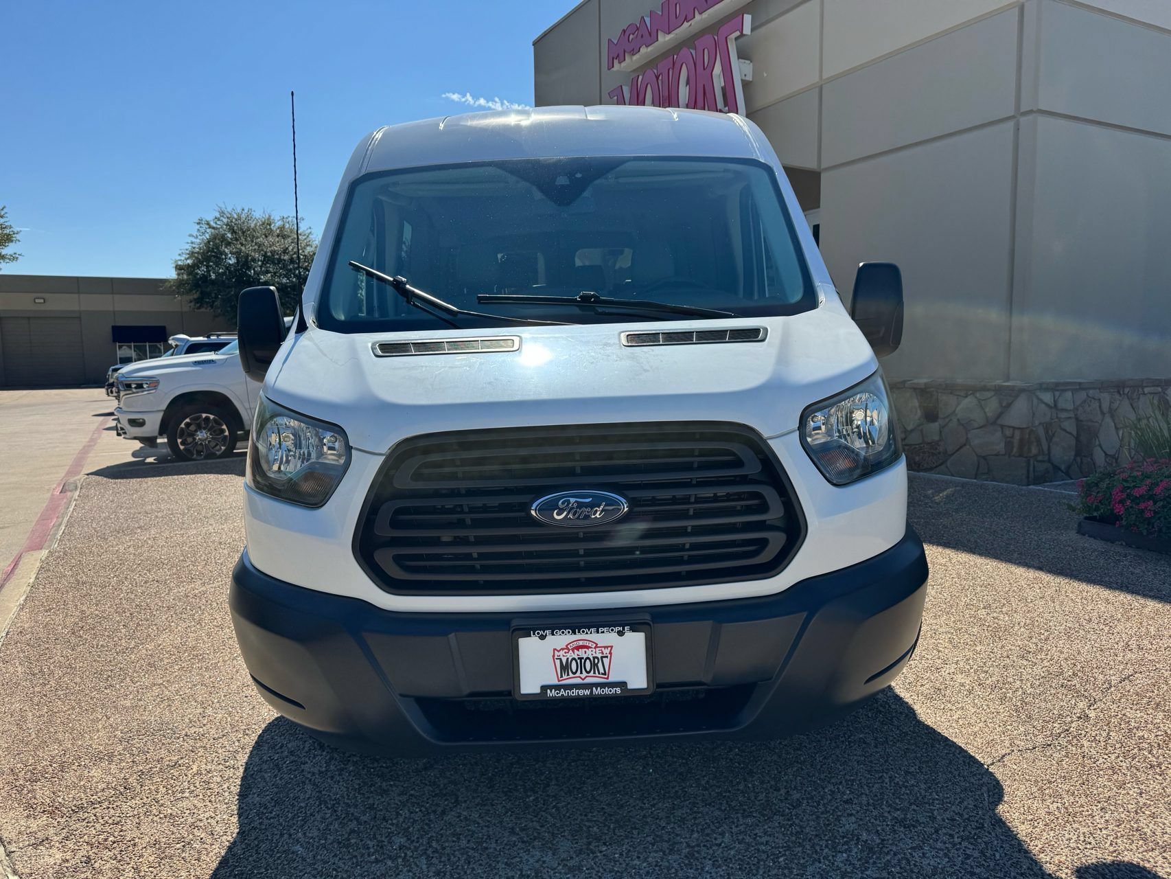 Used 2018 Ford Transit 350 XL RWD image 3