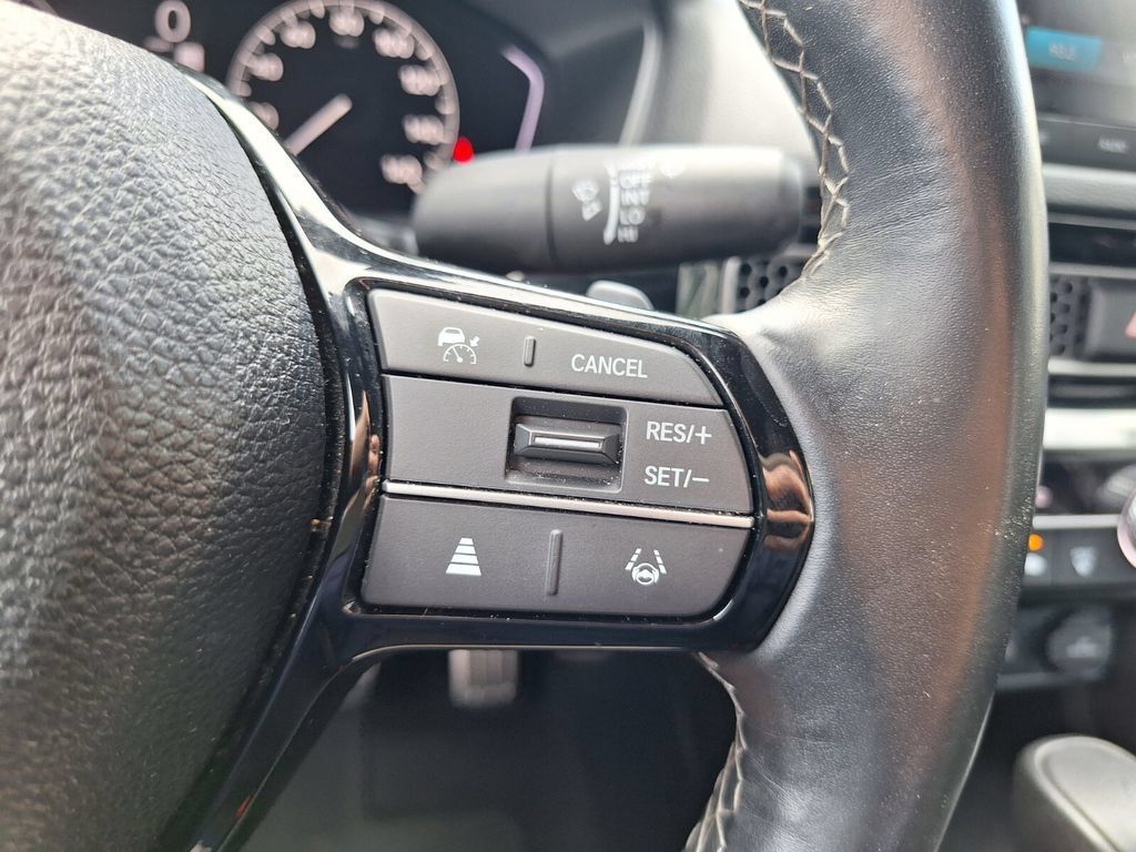 Used 2025 Honda Civic Sport image 17