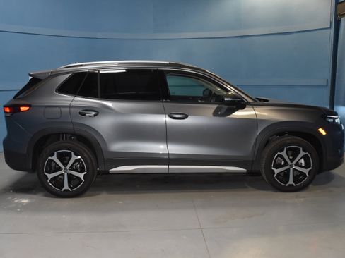 New 2026 Volkswagen Tiguan SE AWD/4WD image 17