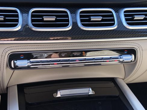 New 2026 Mercedes-Benz GLE 53 AMG 4MATIC Coupe image 30