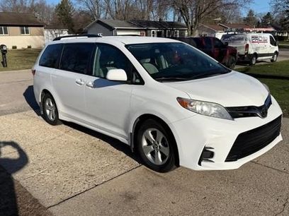 Used 2019 Toyota Sienna LE