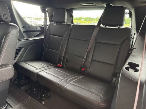 Used 2023 Chevrolet Tahoe Z71 w/ Luxury Package AWD/4WD image 27