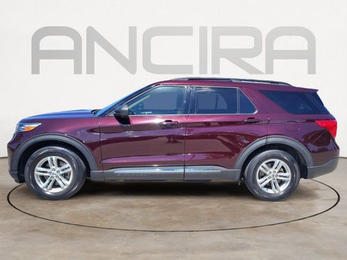 Used 2022 Ford Explorer XLT RWD image 7