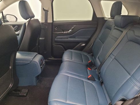 Used 2021 Lincoln Corsair Reserve w/ Equipment Group 201A image 18