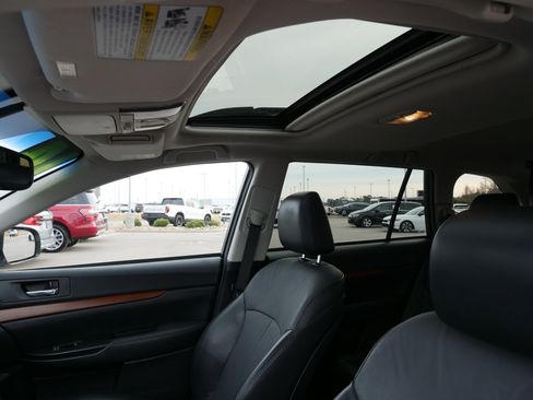 Used 2014 Subaru Outback 2.5i Limited image 22