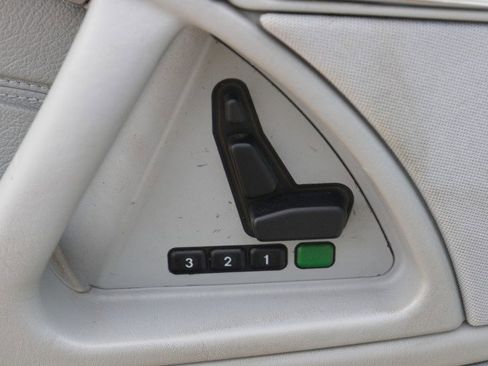Used 1999 Mercedes-Benz SL 500 image 13