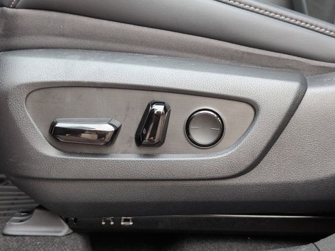 Used 2024 Lexus RX 500h F Sport image 11