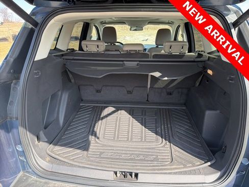 Used 2018 Ford Escape SEL image 24