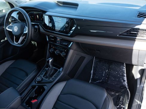 Certified 2023 Volkswagen Taos SEL image 12