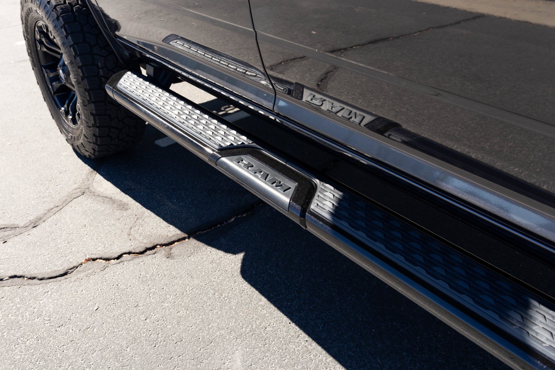 Used 2024 RAM 2500 Laramie w/ Night Edition AWD/4WD image 61