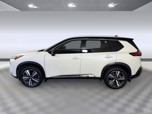 Used 2021 Nissan Rogue SL FWD image 2