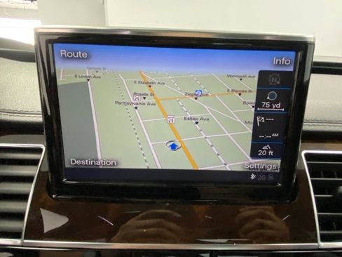 Used 2015 Audi A8 L 4.0T image 31