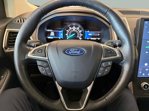 Used 2023 Ford Edge SEL w/ Convenience Package AWD/4WD image 19