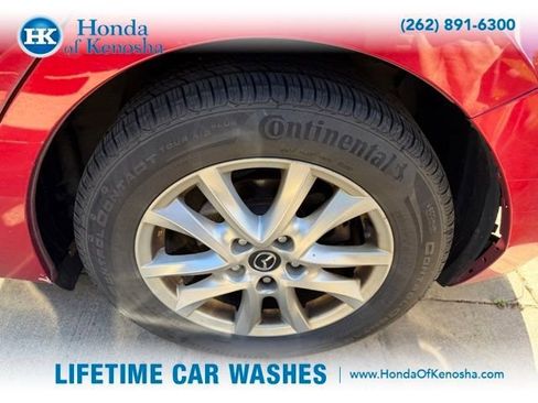 Used 2015 MAZDA MAZDA3 i Touring FWD image 3