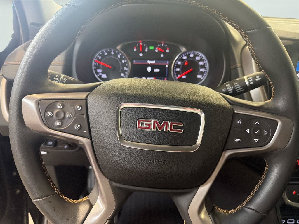 Used 2024 GMC Terrain AT4 w/ Tech Package AWD/4WD image 14