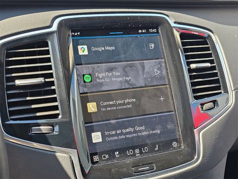 Used 2025 Volvo XC90 T8 Ultra w/ Protection Package image 25