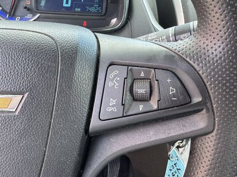 Used 2015 Chevrolet Trax LT w/ LPO, Protection Package FWD image 17