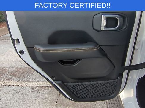 Certified 2024 Jeep Wrangler Unlimited Sahara image 29