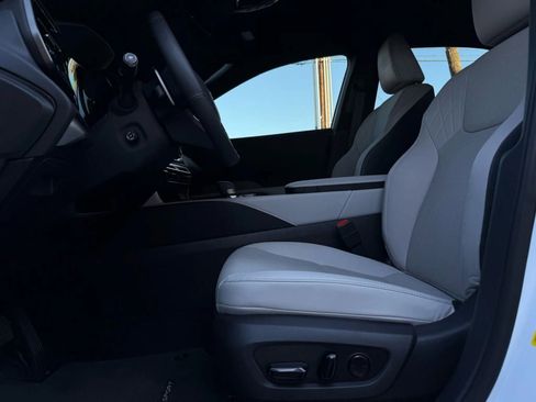 Used 2025 Lexus RX 350 F Sport image 41