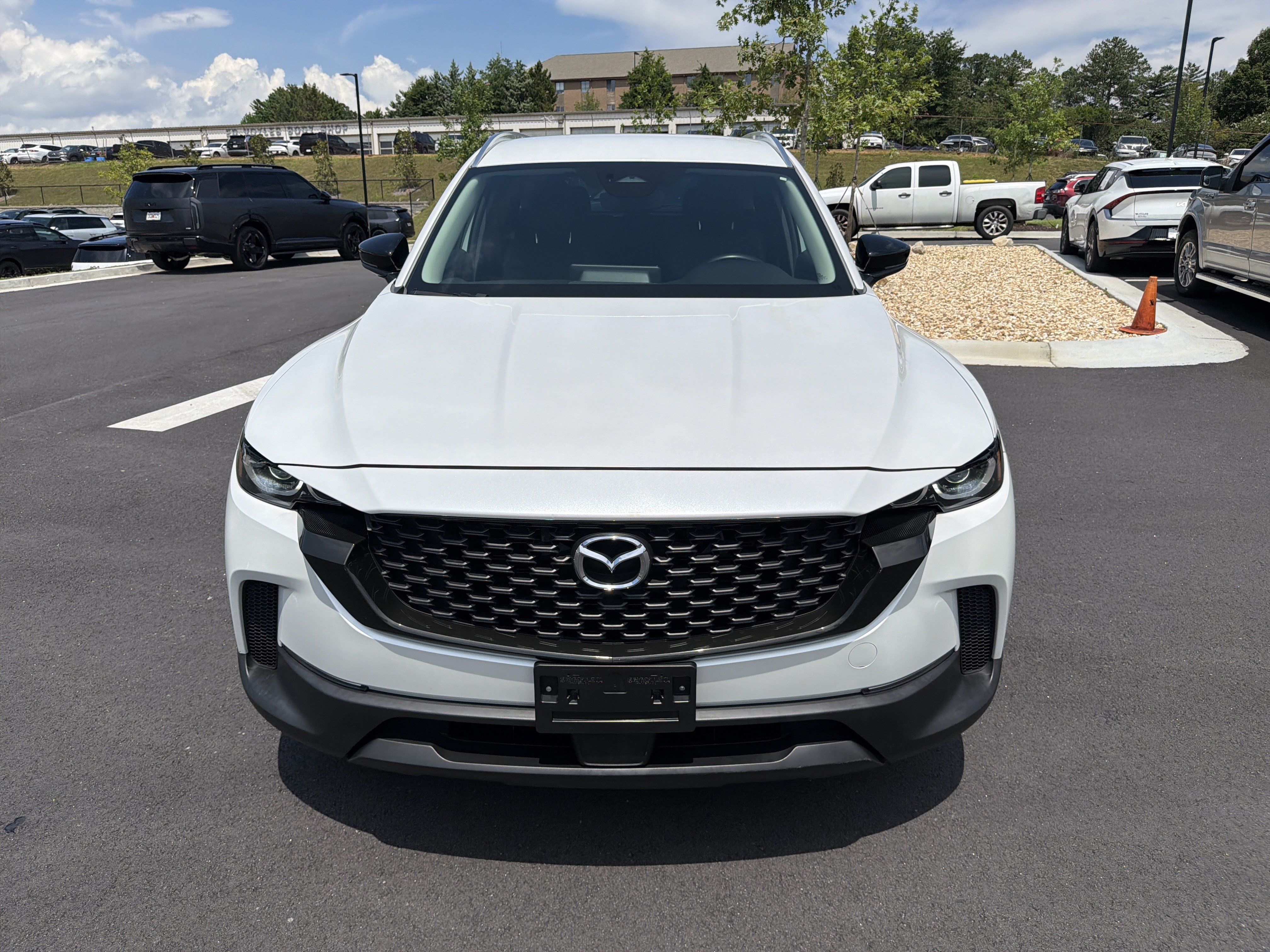 Used 2025 MAZDA CX-50 AWD 2.5 S w/ Preferred Package image 2