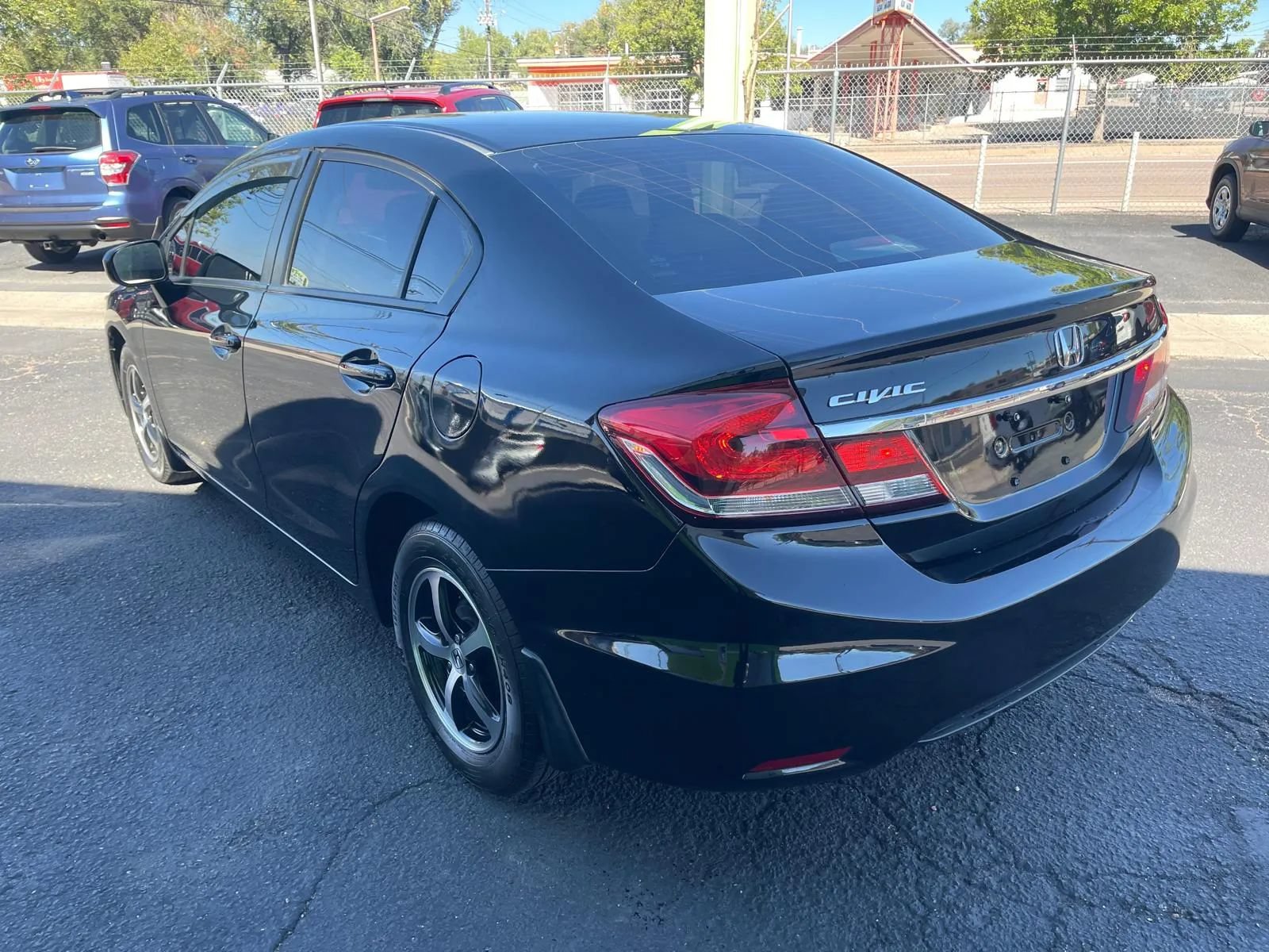 Used 2015 Honda Civic SE image 6
