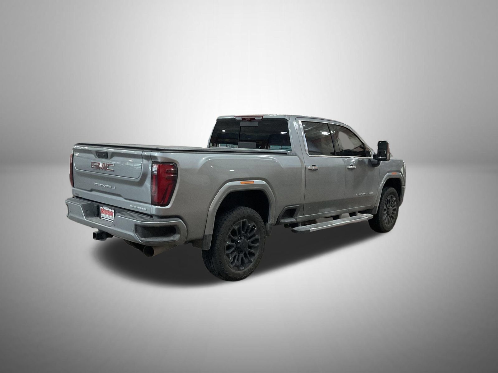 Used 2026 GMC Sierra 2500 Denali w/ Denali Reserve Package AWD/4WD image 3