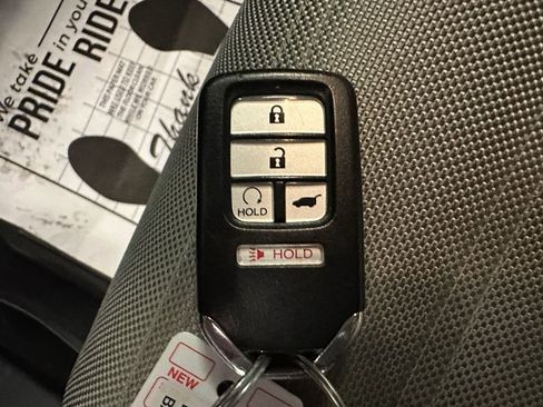 Used 2017 Honda CR-V EX image 17