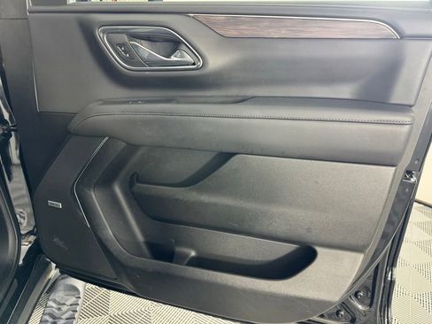 Used 2023 Chevrolet Tahoe Z71 w/ Luxury Package image 31