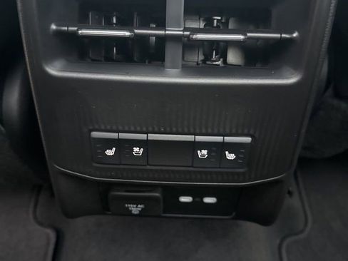 Used 2024 Jeep Wagoneer Launch Edition image 64