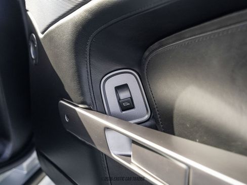 Used 2005 Aston Martin DB9 Coupe RWD image 34