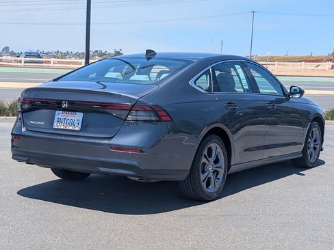 Used 2023 Honda Accord EX image 12