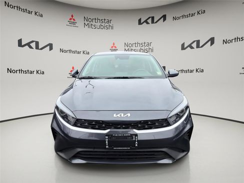 Used 2024 Kia Forte LXS image 6