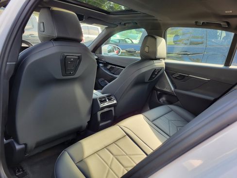 Used 2024 BMW 530i xDrive w/ Premium Package image 15