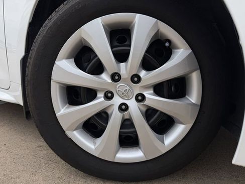 Certified 2025 Toyota Corolla LE image 10