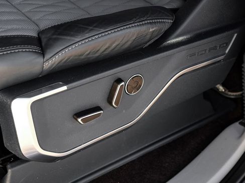 Used 2021 Ford F150 Limited image 40