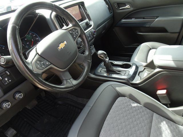 Used 2022 Chevrolet Colorado Z71 AWD/4WD image 12