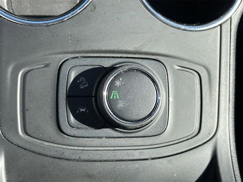 Used 2024 GMC Terrain SLE image 26