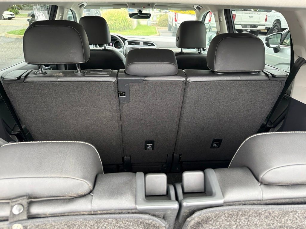 Used 2021 Volkswagen Tiguan SE w/ Panoramic Sunroof Package AWD/4WD image 23