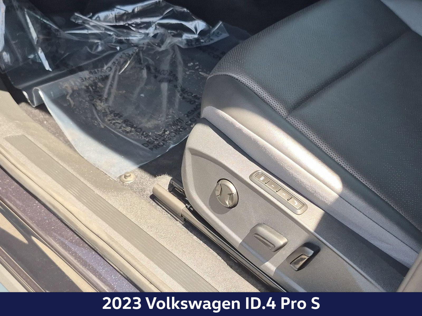 Used 2023 Volkswagen ID.4 Pro S RWD image 15