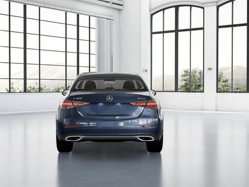 Used 2022 Mercedes-Benz C 300 4MATIC Sedan image 25