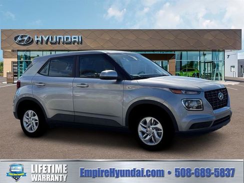 New 2026 Hyundai Venue SE image 10