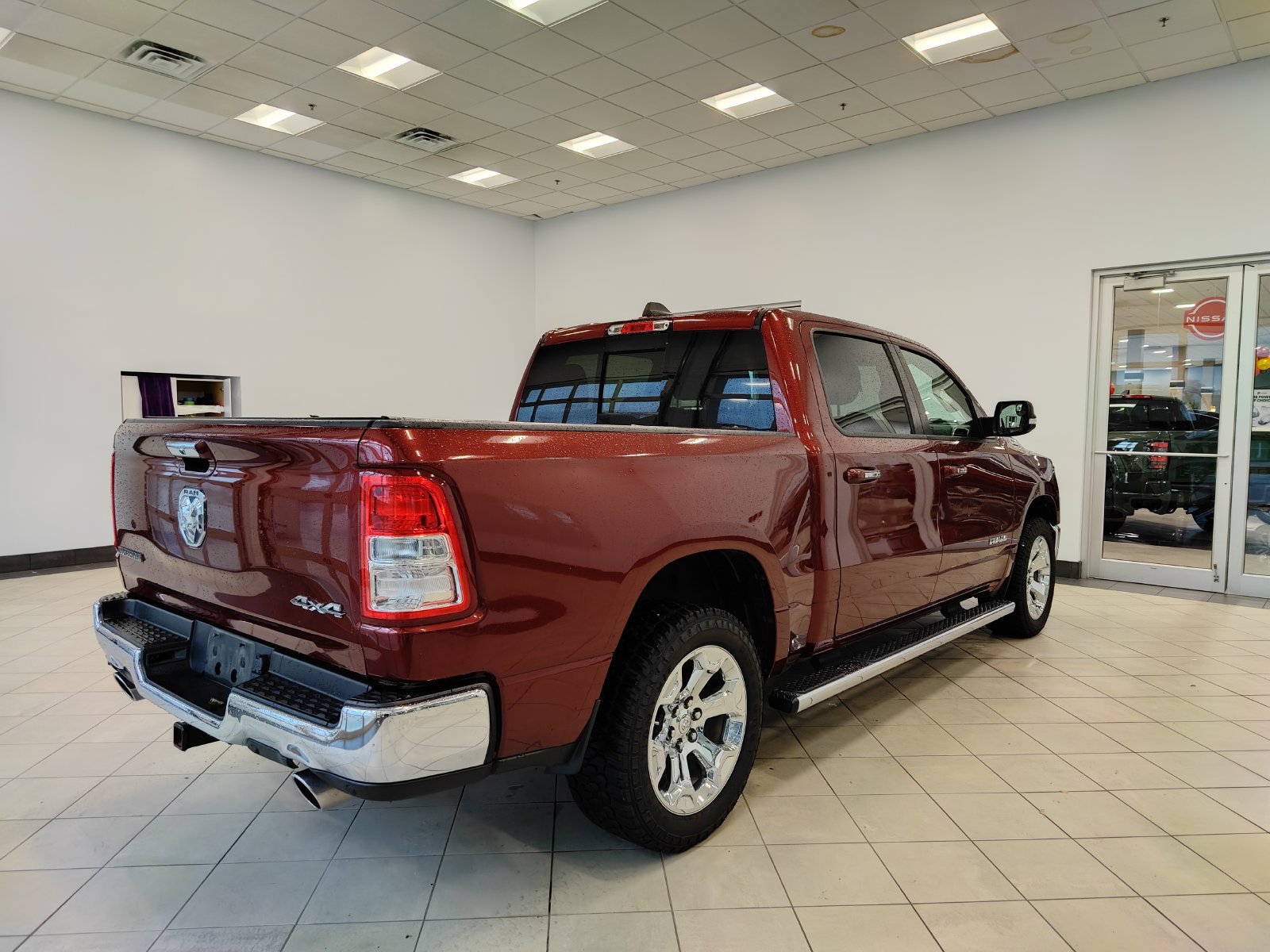 Used 2020 RAM 1500 Big Horn AWD/4WD image 3