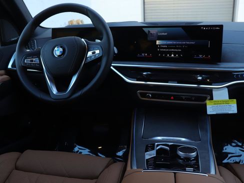 New 2026 BMW X5 xDrive50e w/ Climate Comfort Package image 29