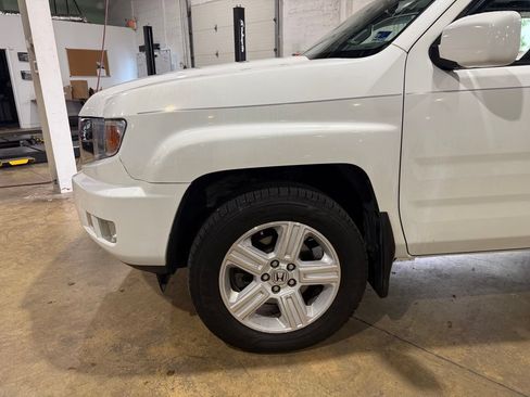 Used 2013 Honda Ridgeline RTL image 9
