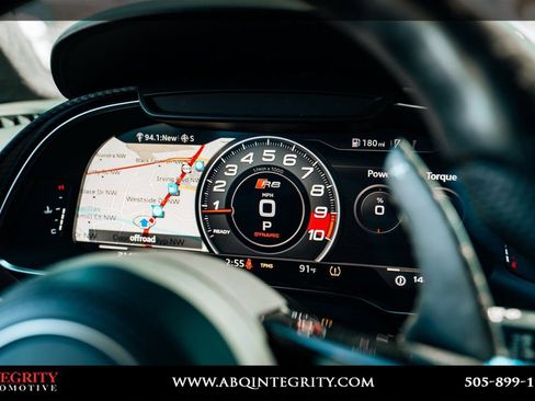 Used 2017 Audi R8 V10 w/ Carbon Exterior Package image 38