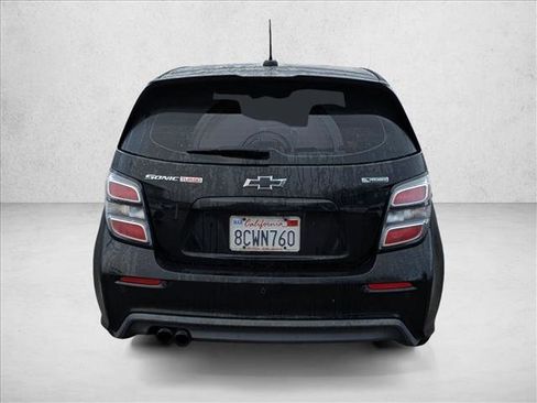 Used 2018 Chevrolet Sonic Premier w/ LPO, Performance Package image 6