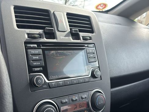 Used 2017 Nissan Leaf S image 23